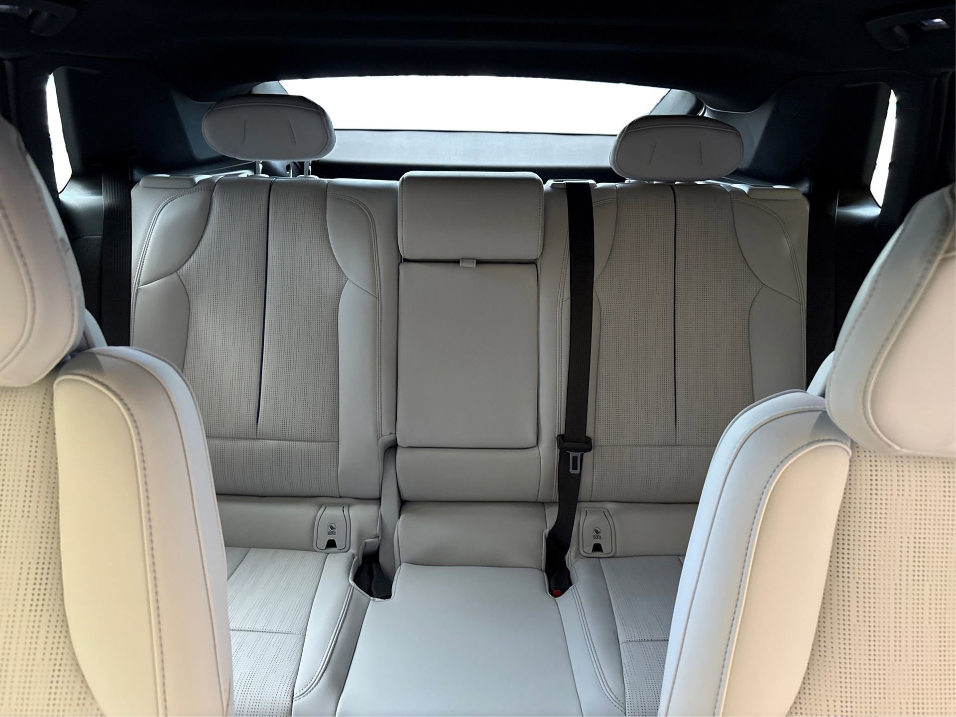 New 2026 Cadillac Lyriq Luxury image 17