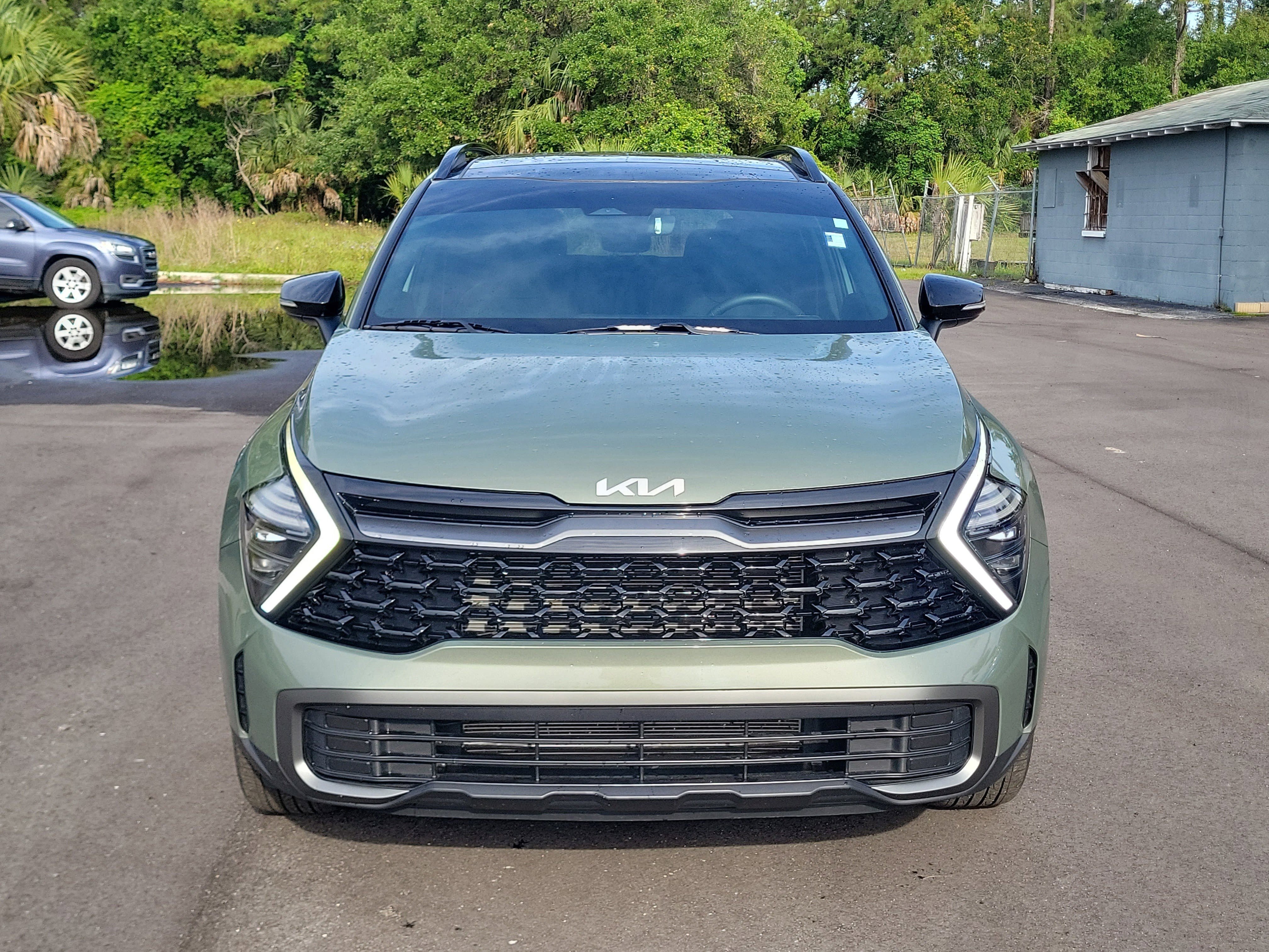 Certified 2024 Kia Sportage X-Line w/ X-Line Premium Package AWD/4WD image 2