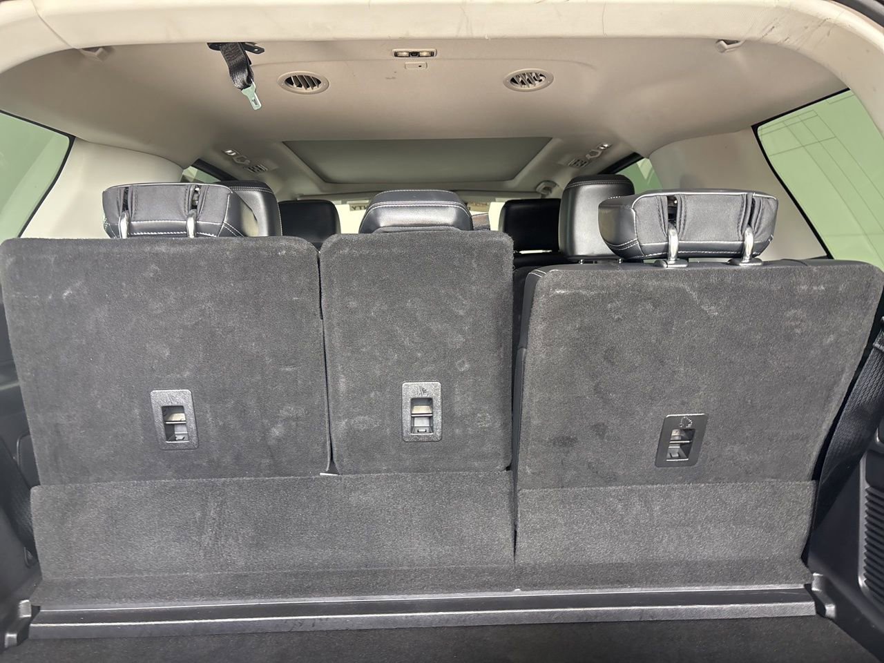 Used 2025 Ford Expedition Platinum image 24