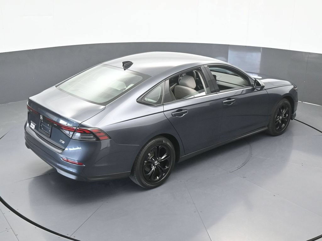Used 2025 Honda Accord SE image 50