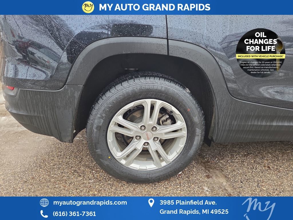 Used 2021 GMC Terrain SLE w/ Driver Convenience Package image 32