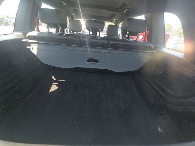 Certified 2025 Mercedes-Benz GLB 35 AMG 4MATIC image 3