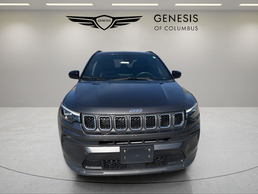 Used 2023 Jeep Compass Latitude w/ Sun and Sound Group AWD/4WD image 8
