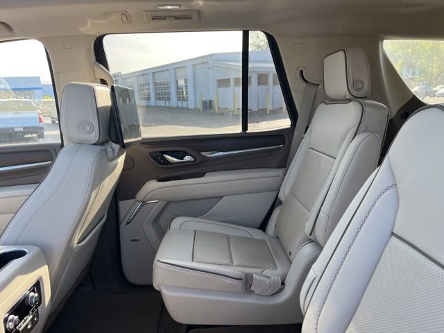 Used 2021 GMC Yukon Denali w/ Denali Ultimate Package image 14