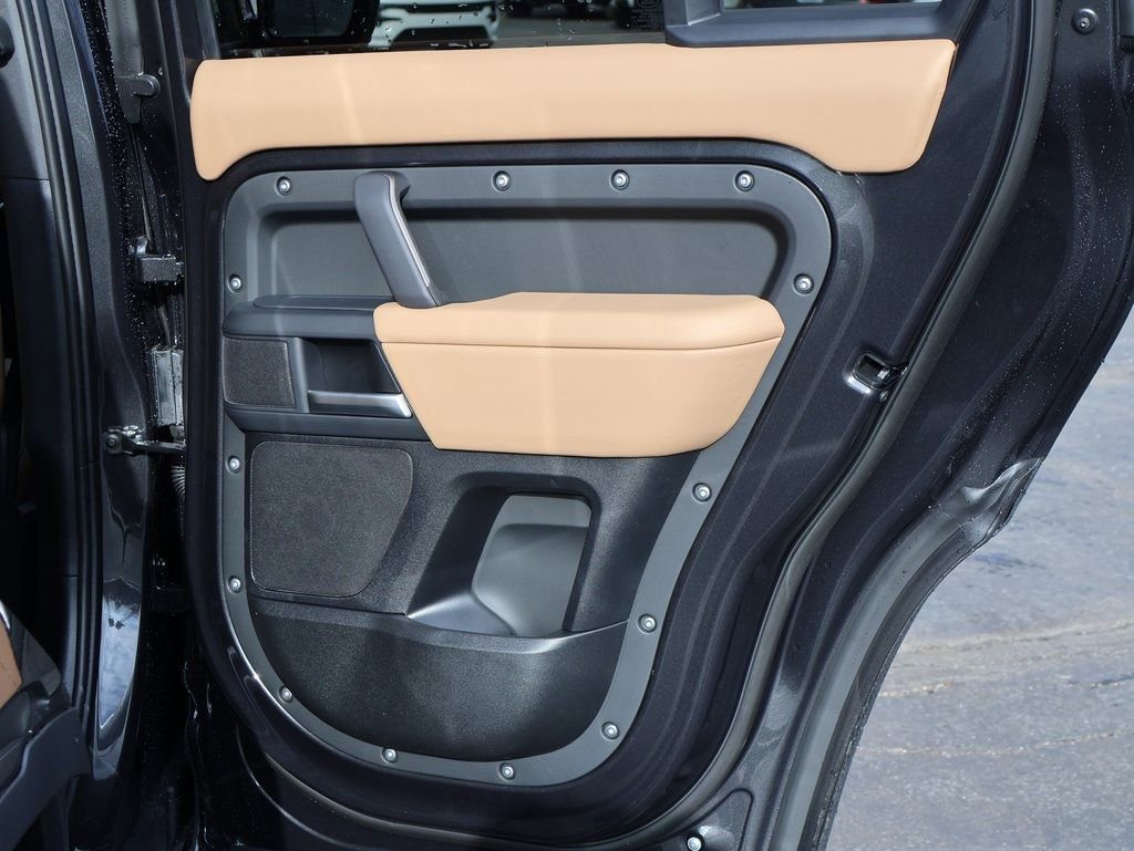 New 2026 Land Rover Defender 110 S image 15