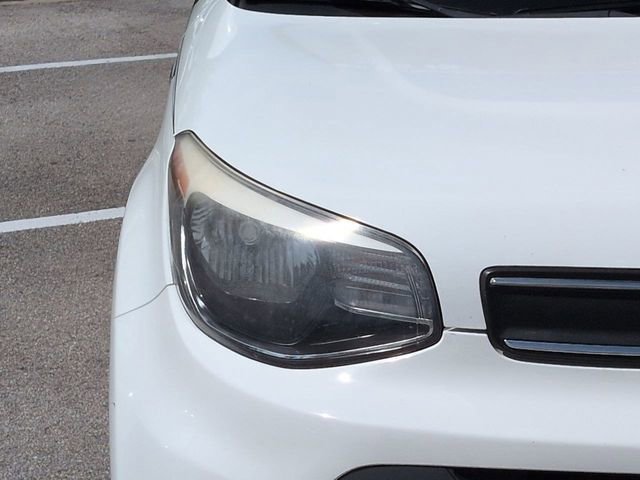 Used 2017 Kia Soul FWD image 10