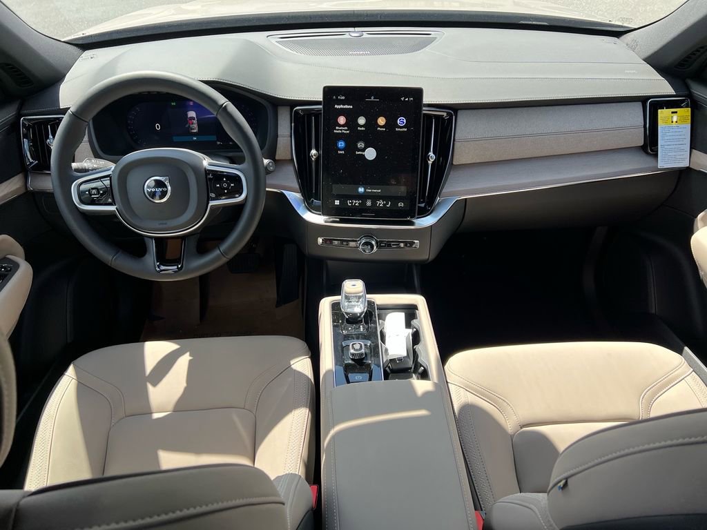 New 2026 Volvo XC90 B6 Plus w/ Protection Package Premier AWD/4WD image 22