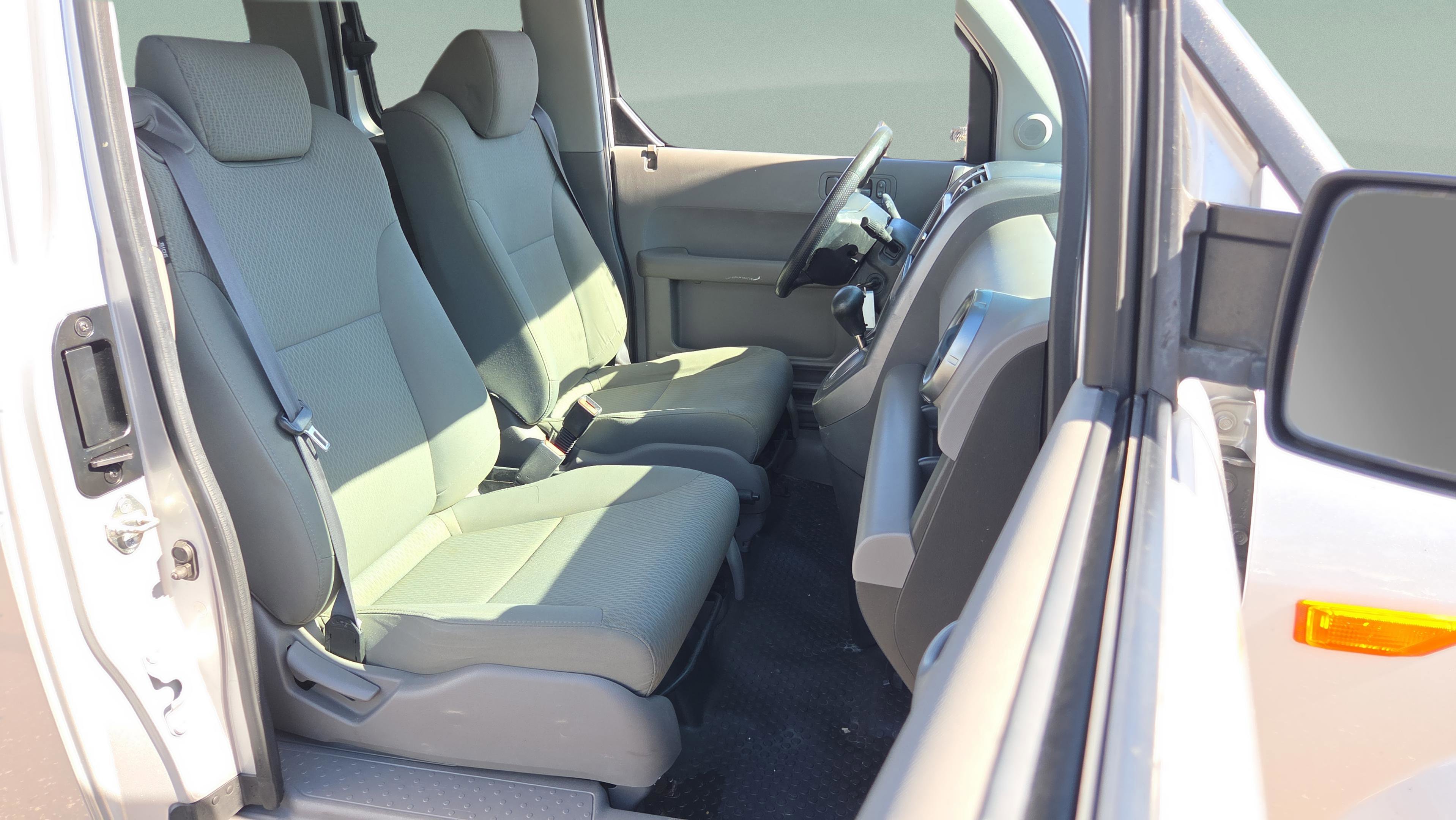 Used 2011 Honda Element LX image 16