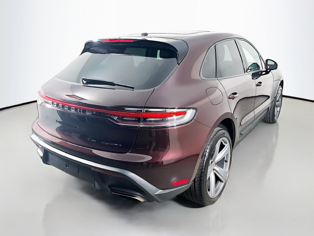 Certified 2026 Porsche Macan Turbo AWD/4WD image 9