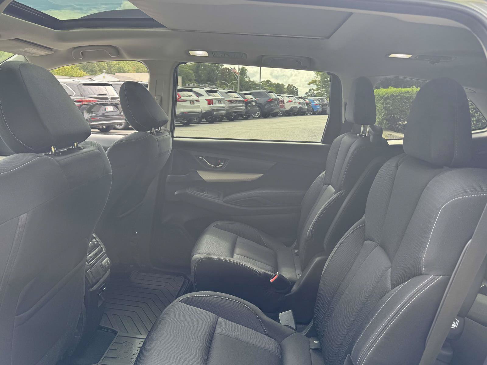 Used 2019 Subaru Ascent Premium AWD/4WD image 13
