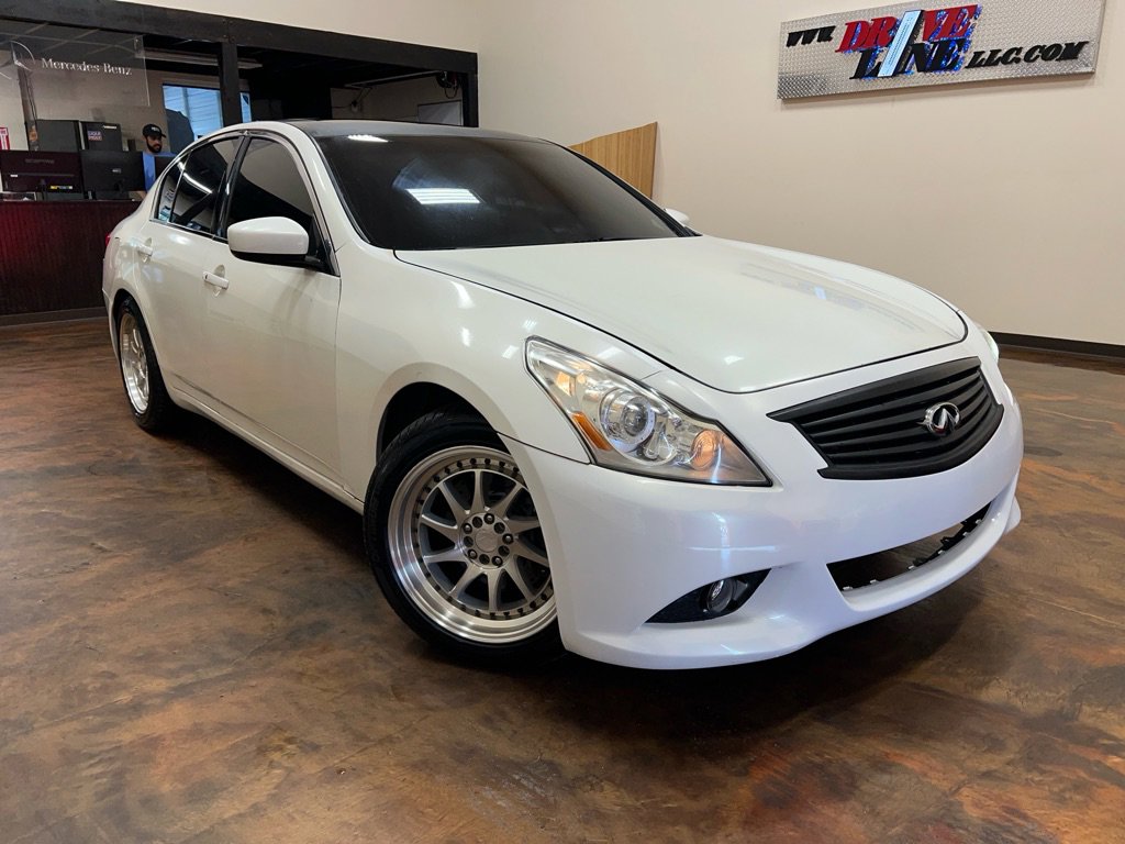 Used 2013 INFINITI G37 Journey w/ Premium Pkg