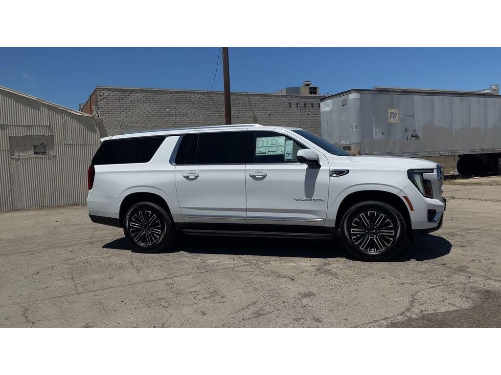 New 2026 GMC Yukon XL Elevation AWD/4WD image 4