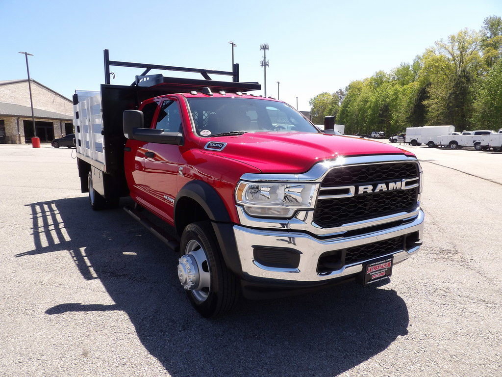 Used 2021 RAM 5500 Tradesman w/ Chrome Appearance Group RWD image 11