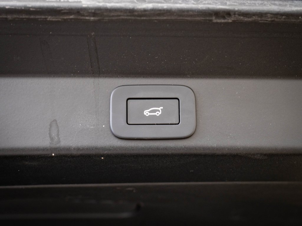 Used 2025 Land Rover Range Rover Sport Dynamic SE image 20