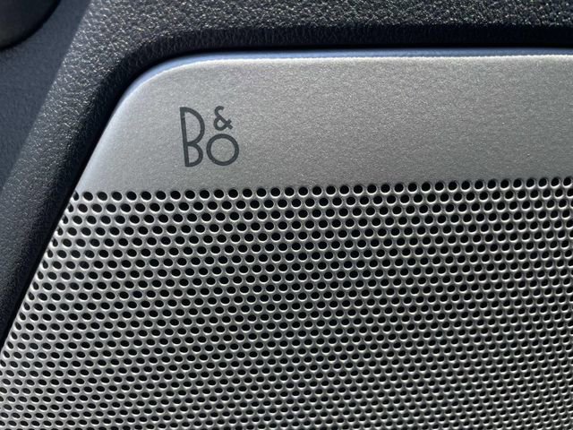 New 2025 Ford F250 Lariat w/ Lariat Ultimate Package image 13