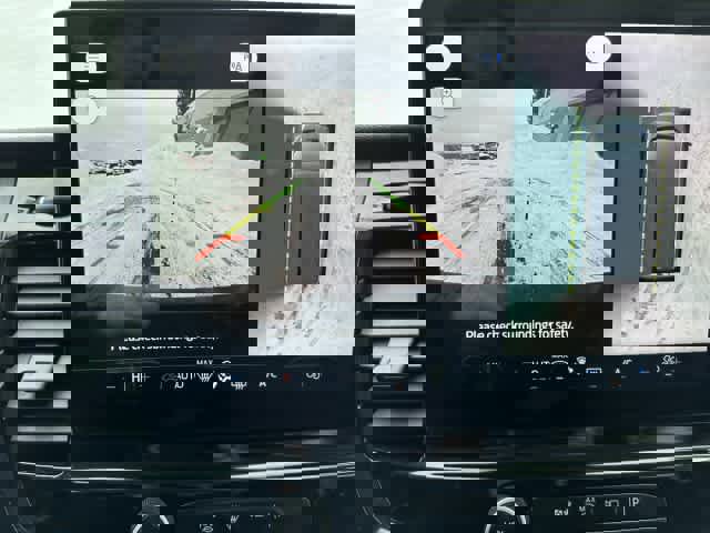 Used 2023 Ford Transit 350 XLT RWD image 29