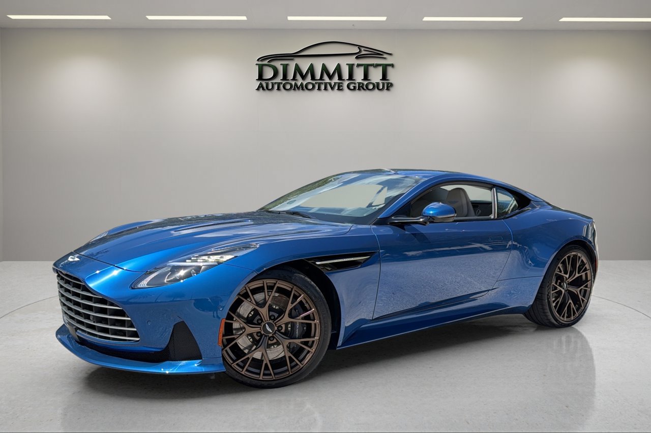 Used 2024 Aston Martin DB12 Coupe RWD image 8