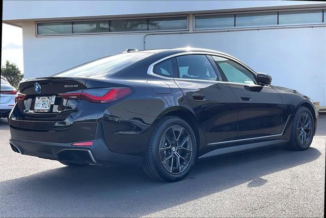 Used 2025 BMW i4 eDrive40 image 11