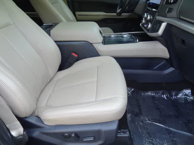Certified 2022 Ford Expedition Max XLT AWD/4WD image 19