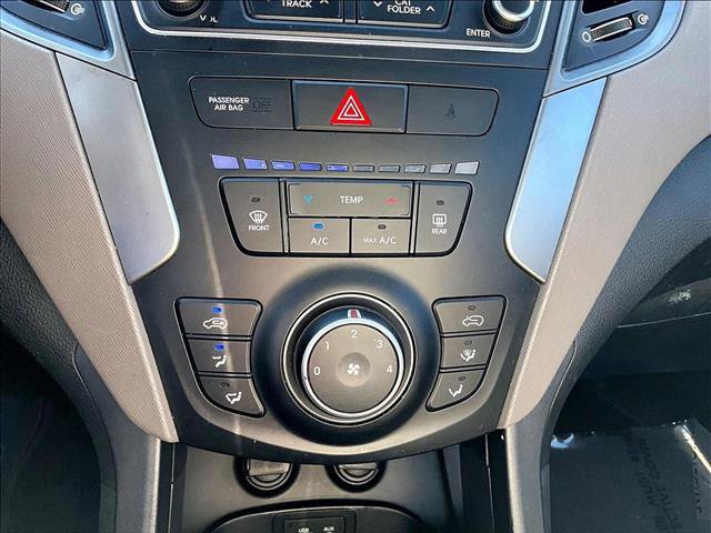 Used 2017 Hyundai Santa Fe Sport image 20