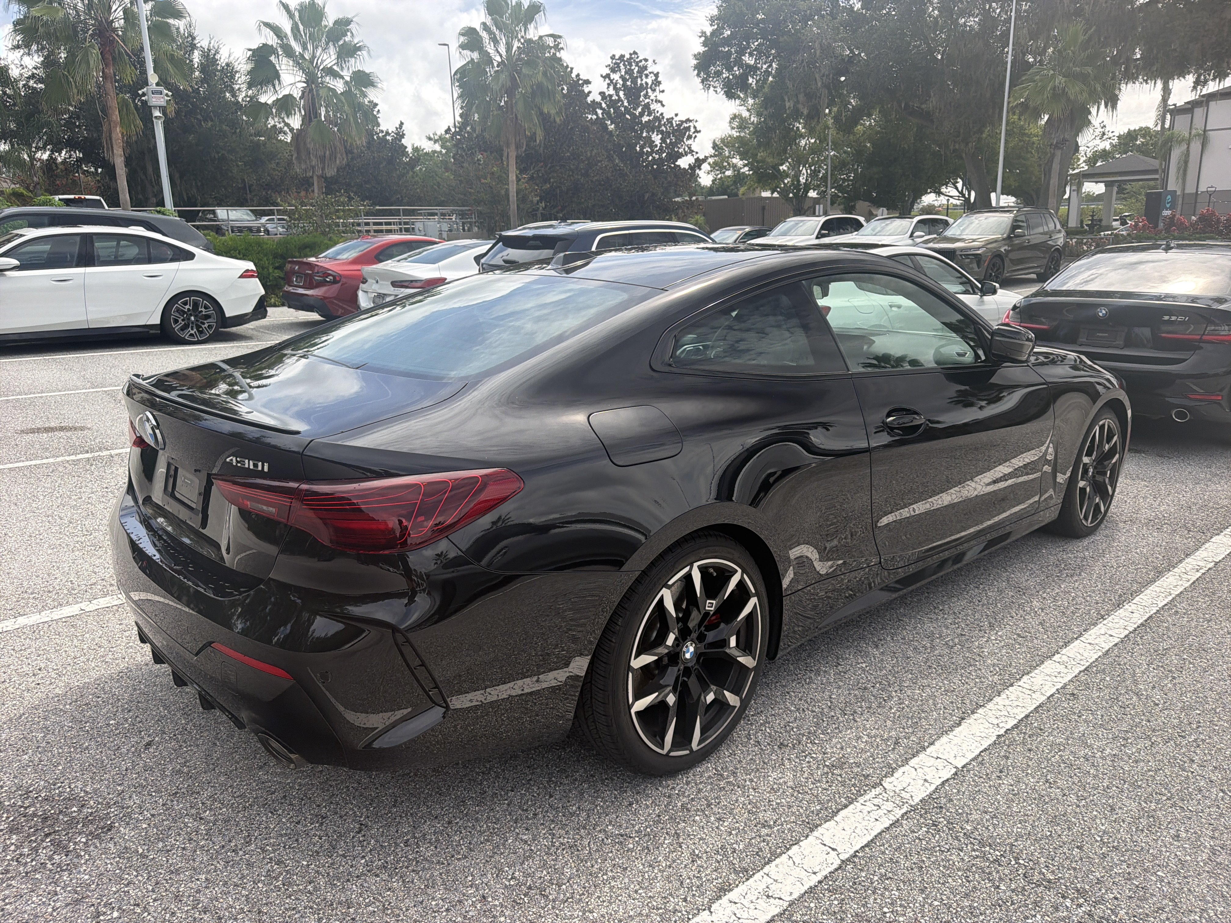 Certified 2025 BMW 430i Coupe w/ M Sport Package RWD image 2