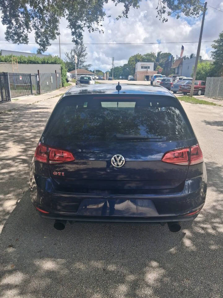 Used 2017 Volkswagen GTI Sport FWD image 9