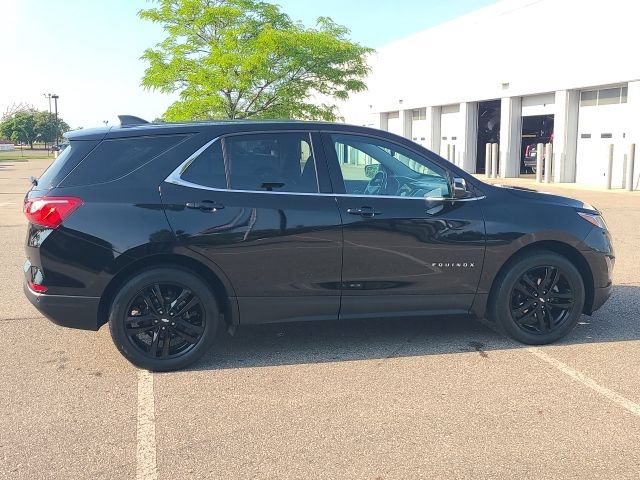 Used 2020 Chevrolet Equinox LT w/ Midnight Edition AWD/4WD image 8