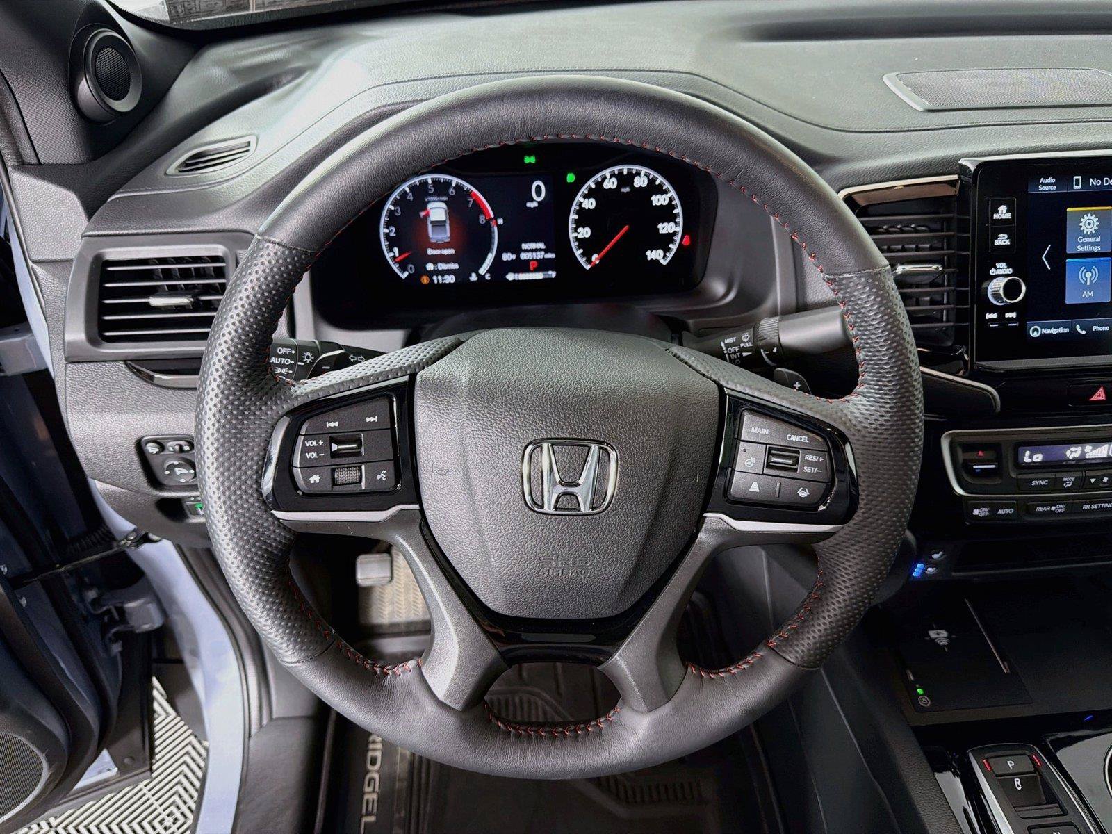 Used 2026 Honda Ridgeline Black Edition image 3