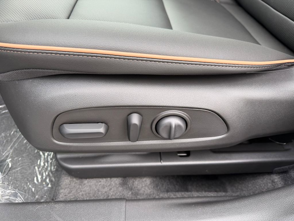 New 2026 Buick Envista Avenir FWD image 27