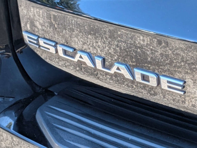 Certified 2023 Cadillac Escalade V AWD/4WD image 11