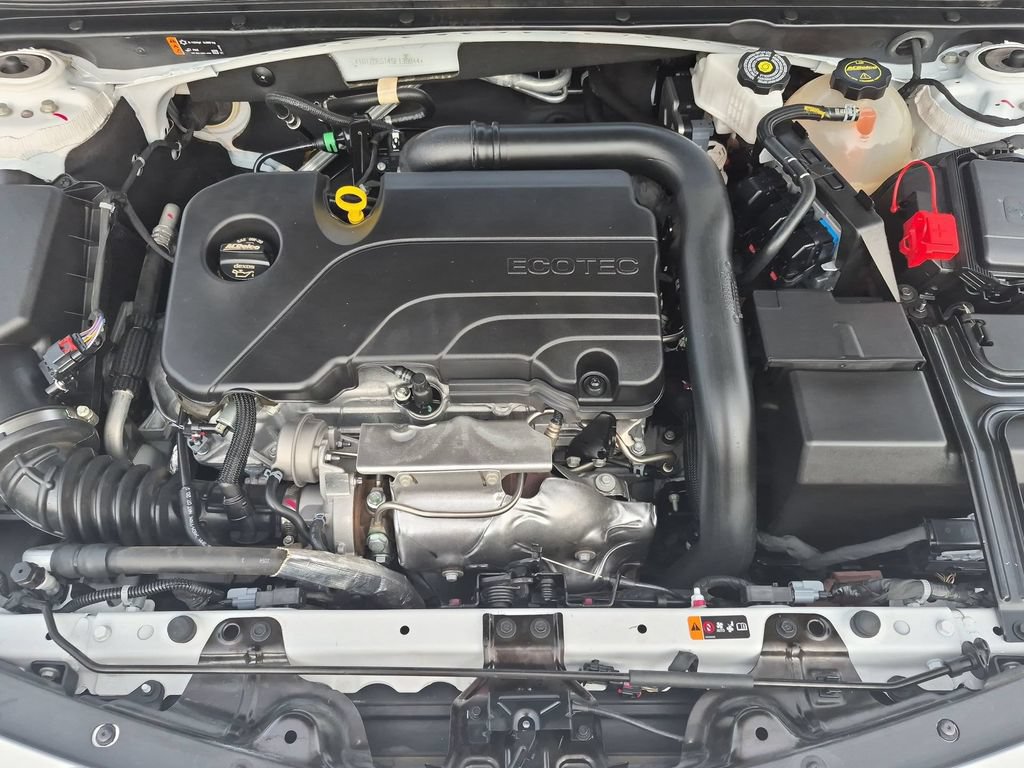 Used 2025 Chevrolet Malibu LT FWD image 24