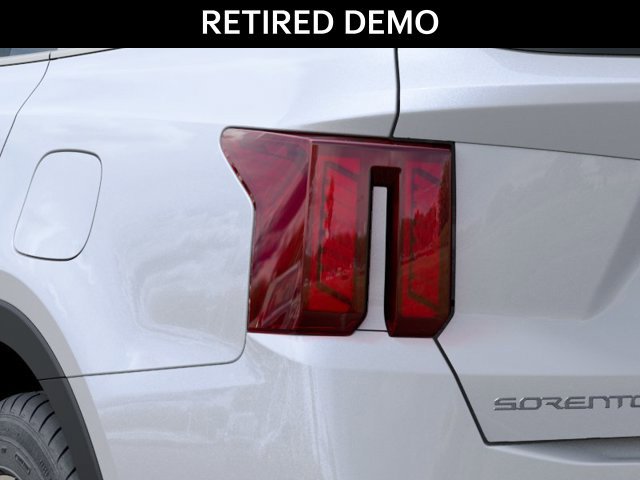 New 2026 Kia Sorento S w/ S Panoramic Sunroof Package FWD image 12