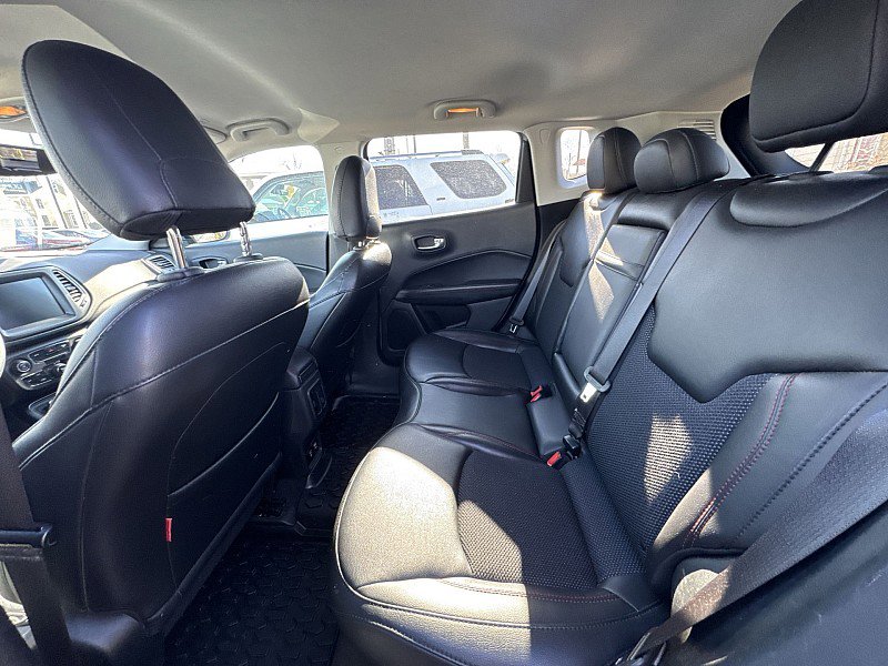 Used 2019 Jeep Compass Trailhawk image 20