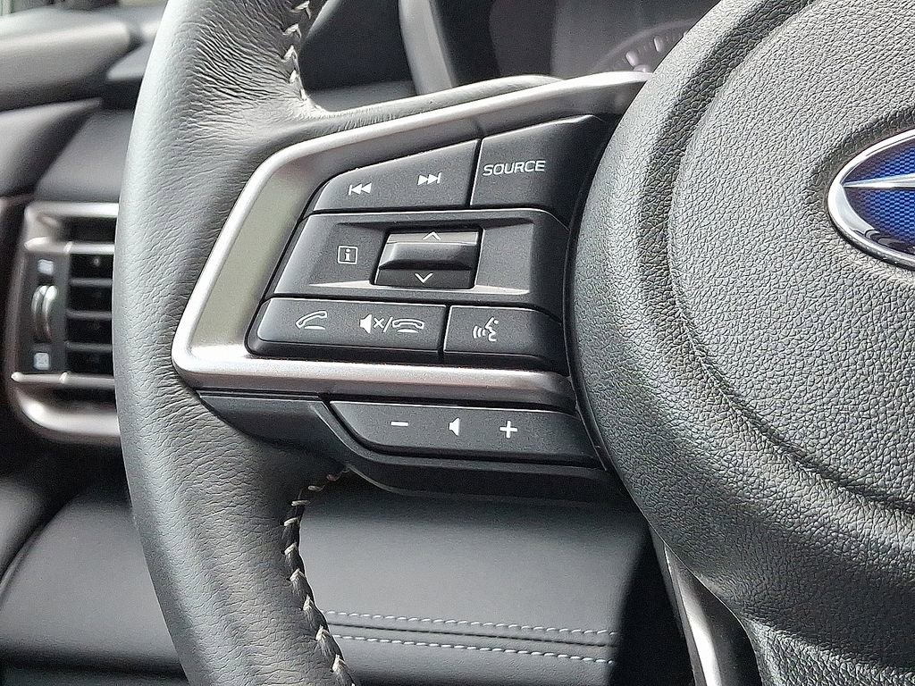 Used 2025 Subaru Legacy Limited image 13