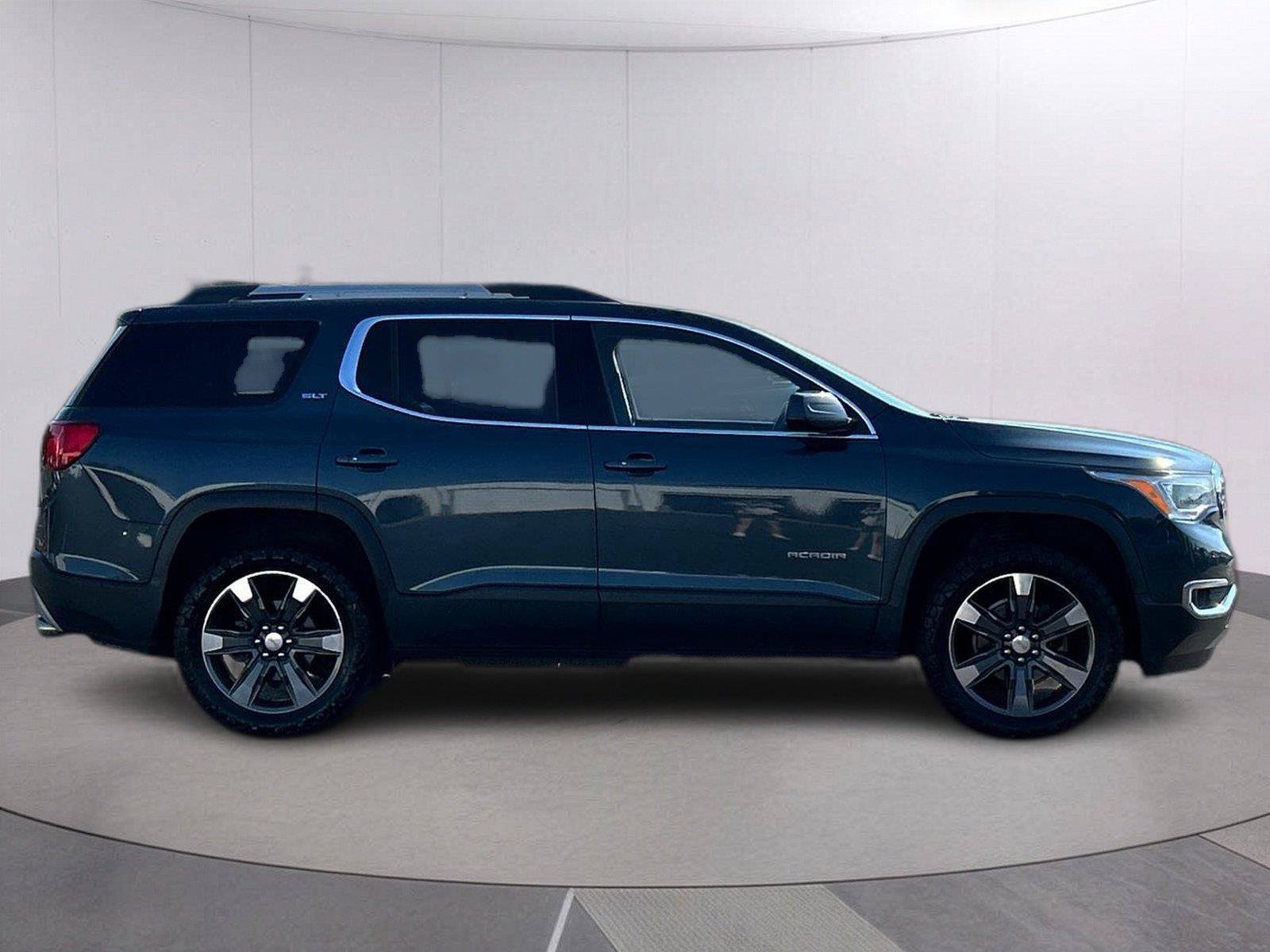 Used 2019 GMC Acadia SLT FWD image 7