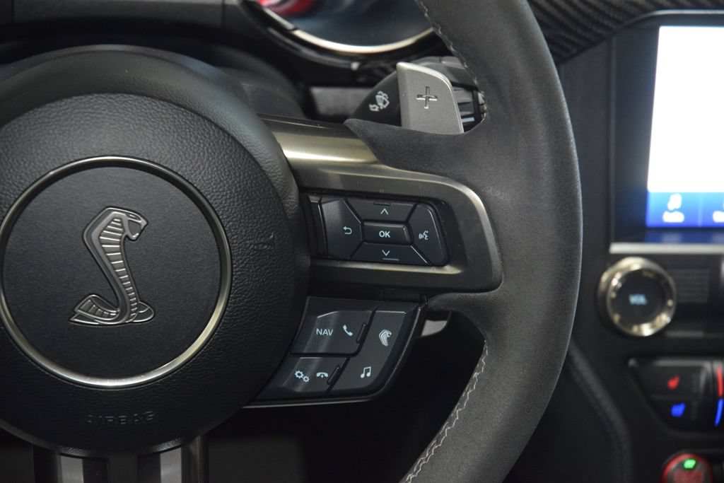 Used 2020 Ford Mustang Shelby GT500 w/ Technology Package RWD image 39