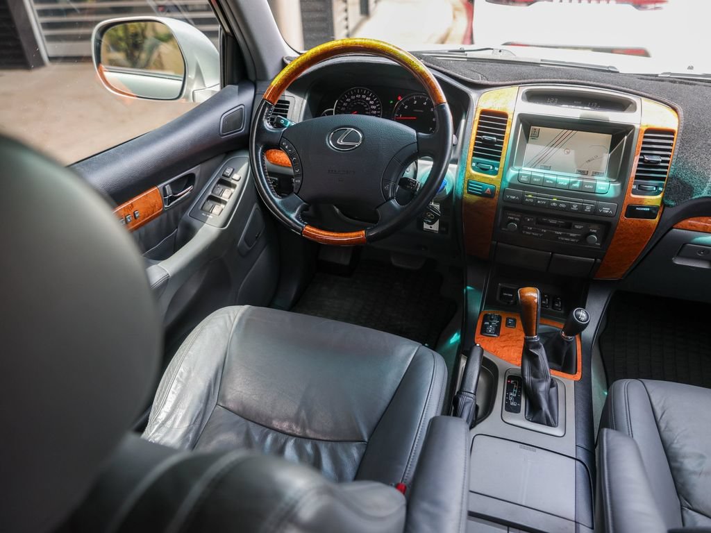 Used 2004 Lexus GX 470 AWD/4WD image 37