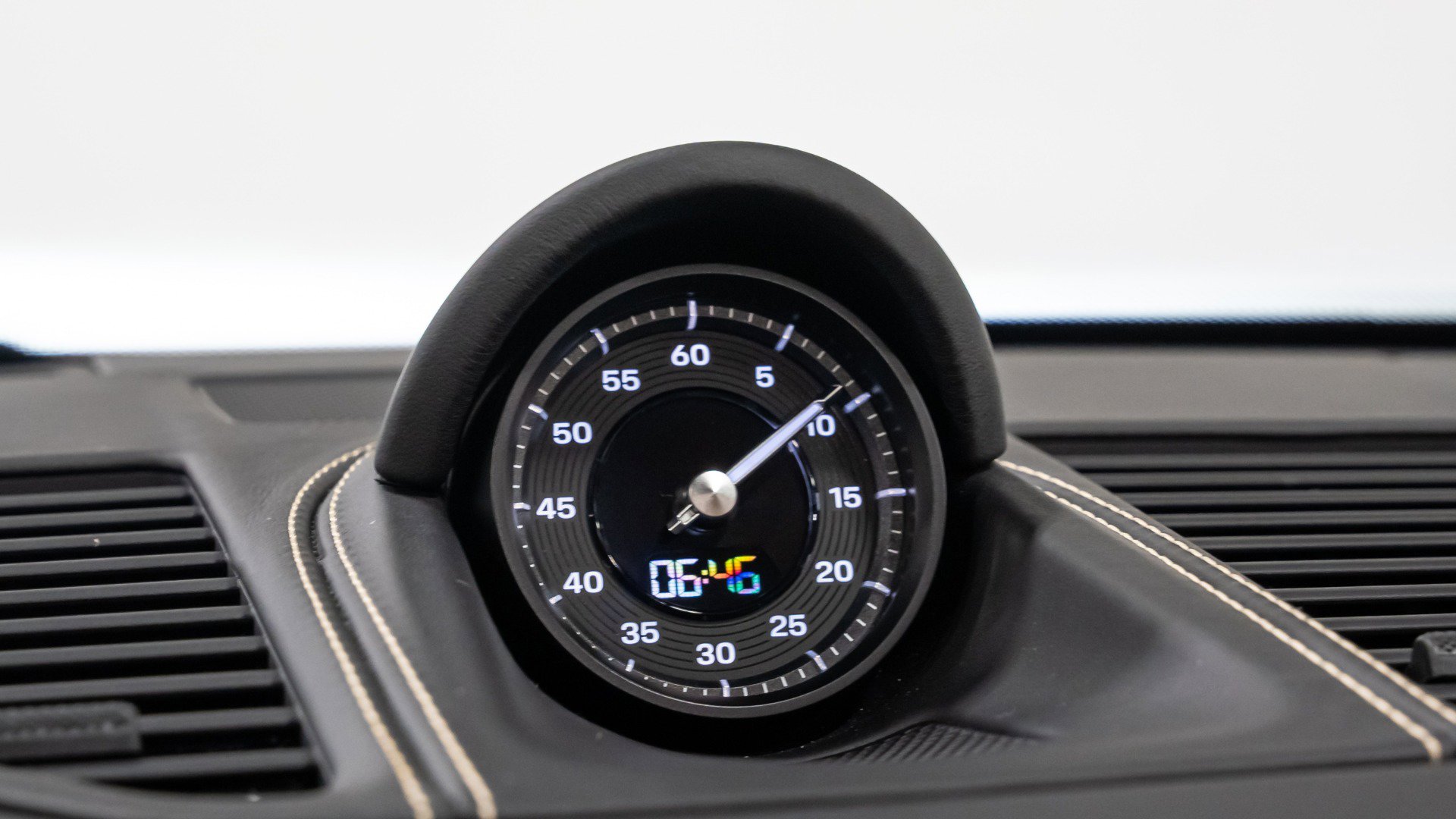 Used 2024 Porsche 911 Targa 4 GTS image 57