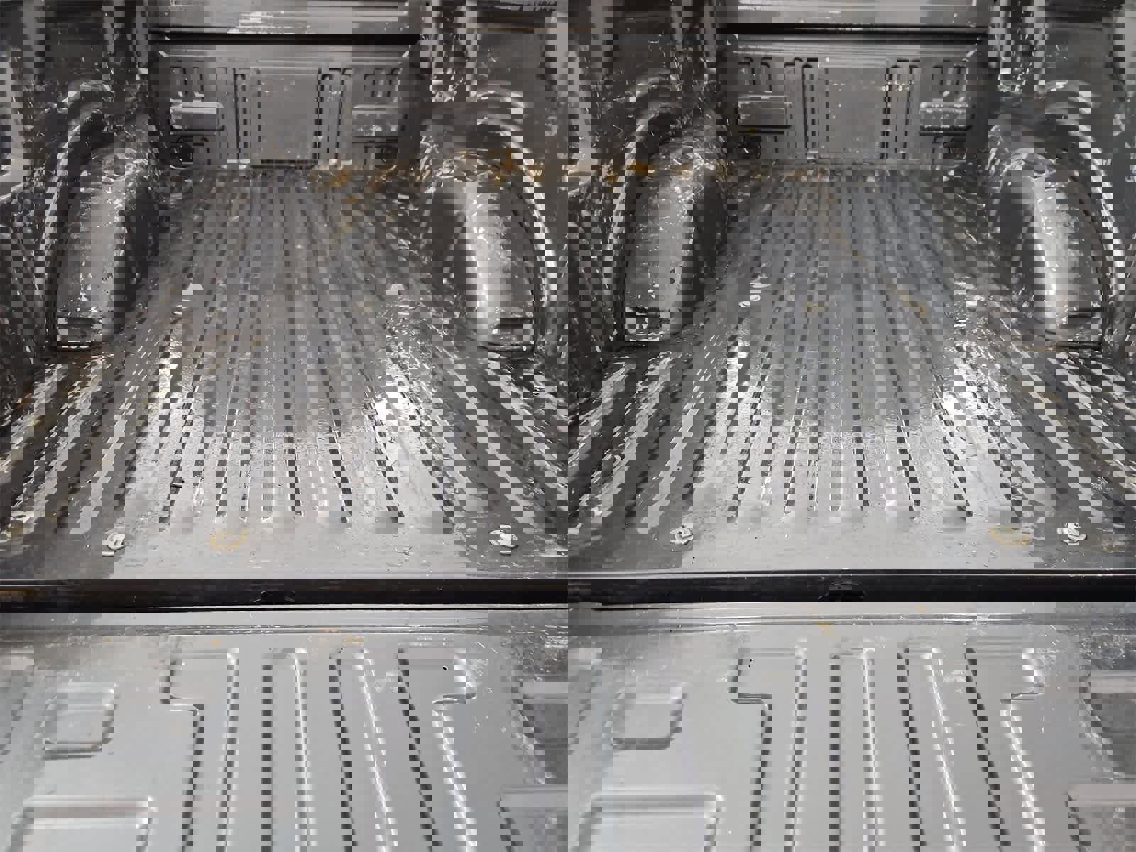 Used 2024 Ford F150 XLT w/ FX4 Off-Road Package image 34