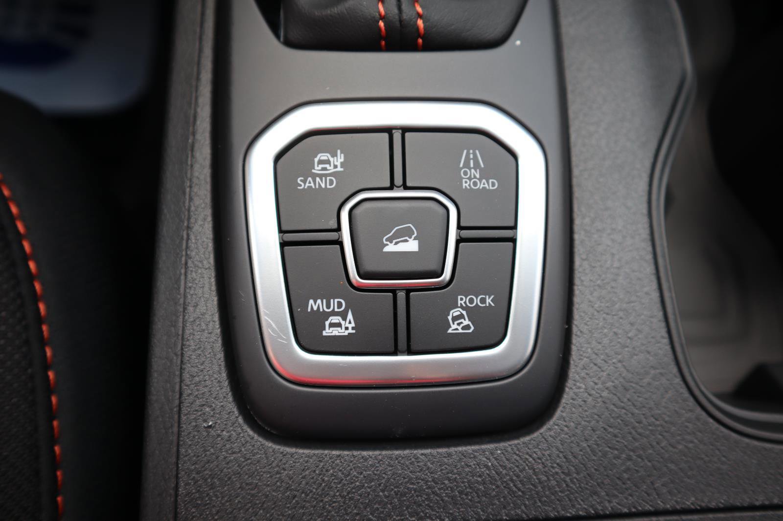 New 2026 Nissan Frontier SV image 37