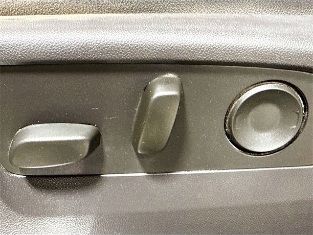 Used 2023 Chevrolet Silverado 1500 LT Trail Boss w/ Convenience Package II image 23