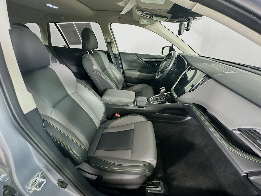 Used 2023 Subaru Outback Onyx Edition AWD/4WD image 36
