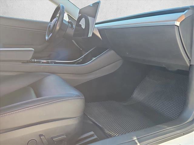 Used 2019 Tesla Model 3 Long Range image 22