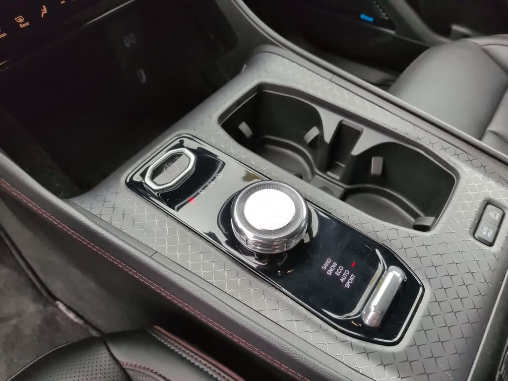 Used 2024 Jeep Wagoneer Launch Edition image 28