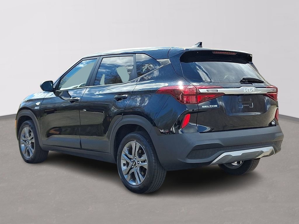 Certified 2023 Kia Seltos LX AWD/4WD image 4