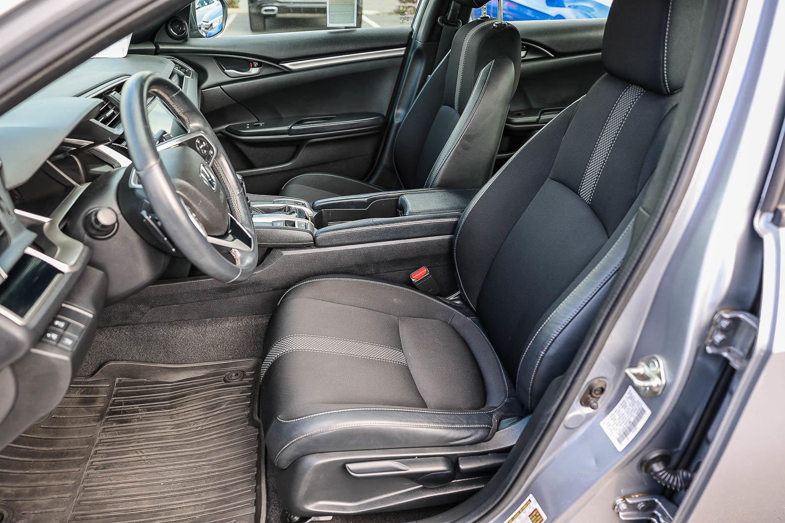 Used 2020 Honda Civic Sport image 8