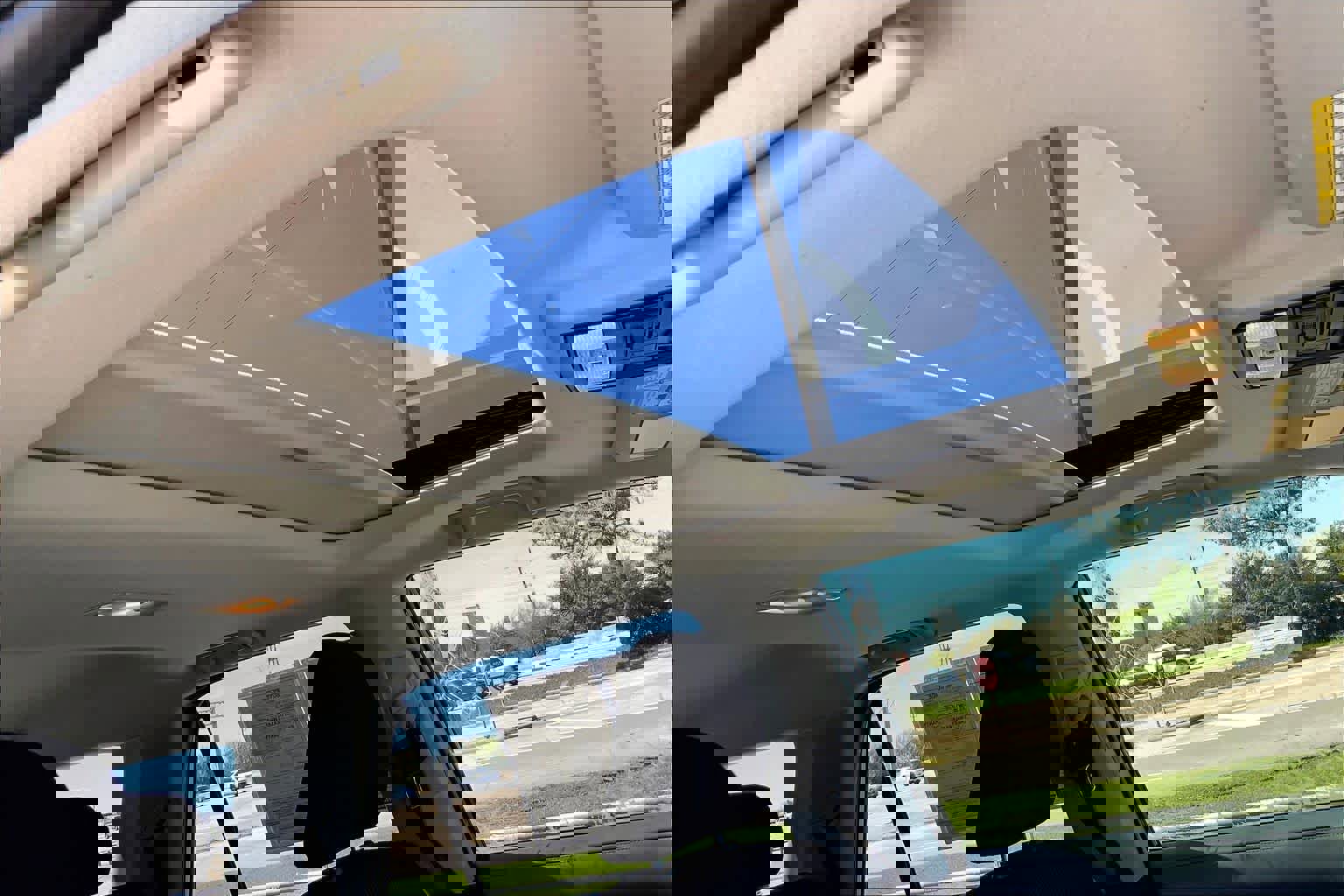 Used 2013 Toyota 4Runner SR5 w/ Convenience Pkg image 14