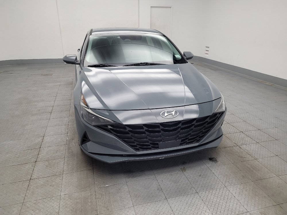 Used 2023 Hyundai Elantra SEL w/ Convenience Package FWD image 14