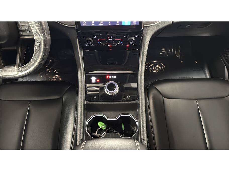 Used 2024 Jeep Grand Cherokee Limited 4xe AWD/4WD image 31