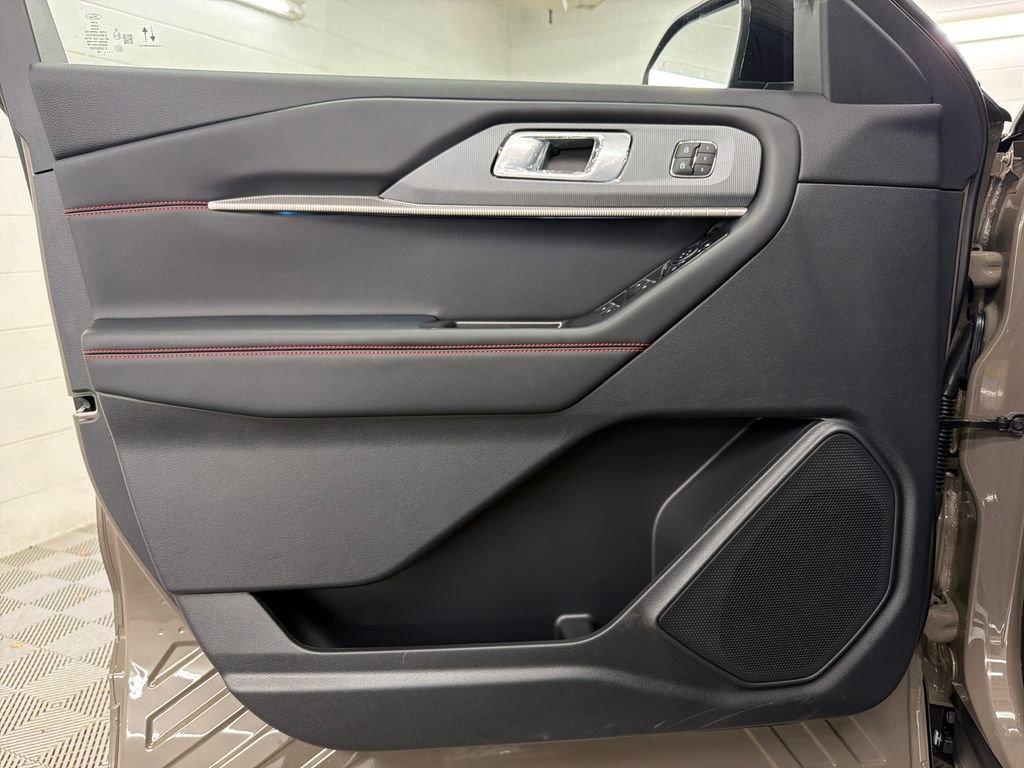 New 2026 Ford Explorer ST image 15